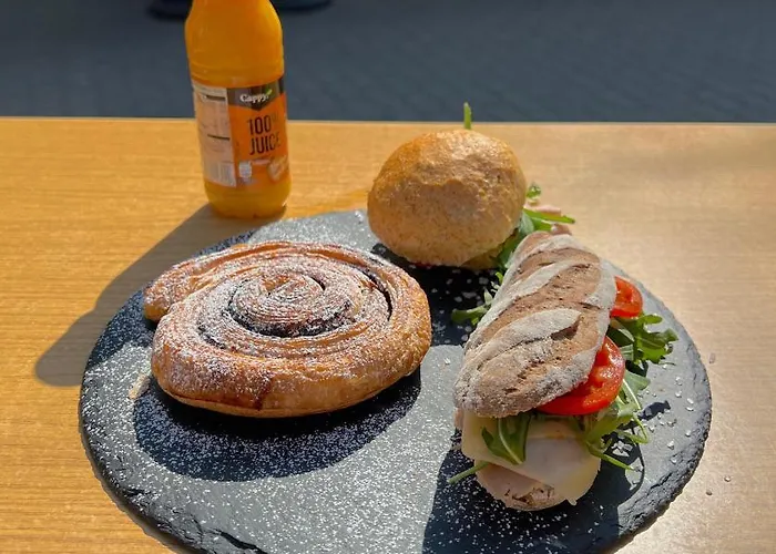 Mueller's 2 Apartment *